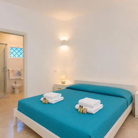 Le Ginestre Two Bedroom 100 M From The * بايا سردينيا